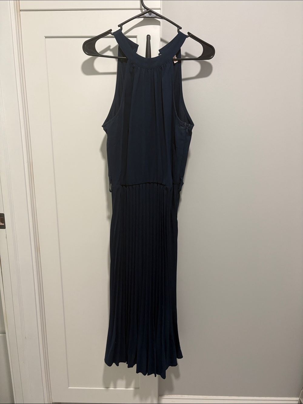 Sleeveless Navy Halter Pleated Midi Dress